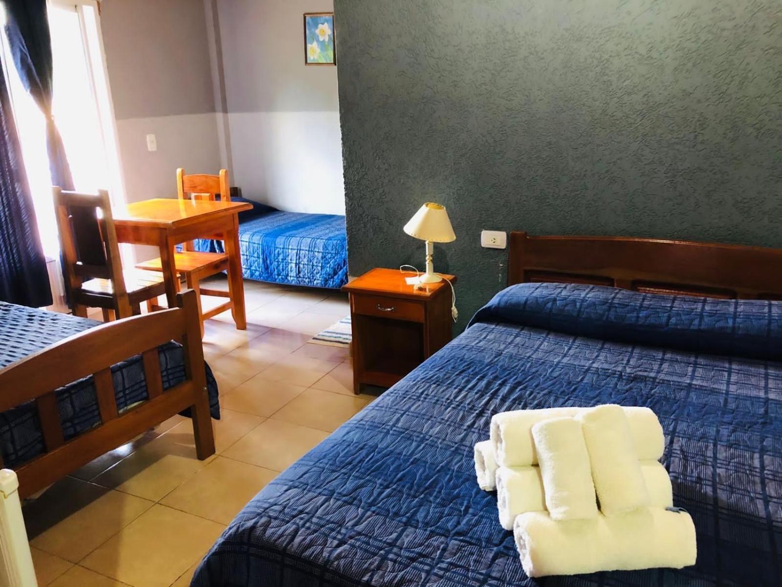 法米利亚公寓式酒店 伊瓜苏港 客房 照片